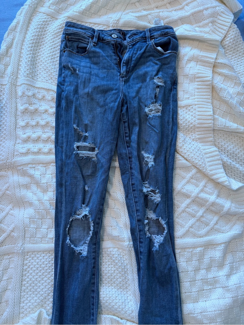 Abercrombie & Fitch Distressed Skinny Jeans - Dark Blue